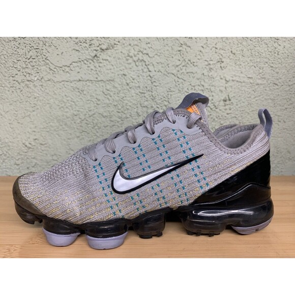 Nike Air Vapormax‎ Flyknit 3 GS Grey Fog Silver Black Sz 6Y BQ5238-007) - Picture 4 of 9